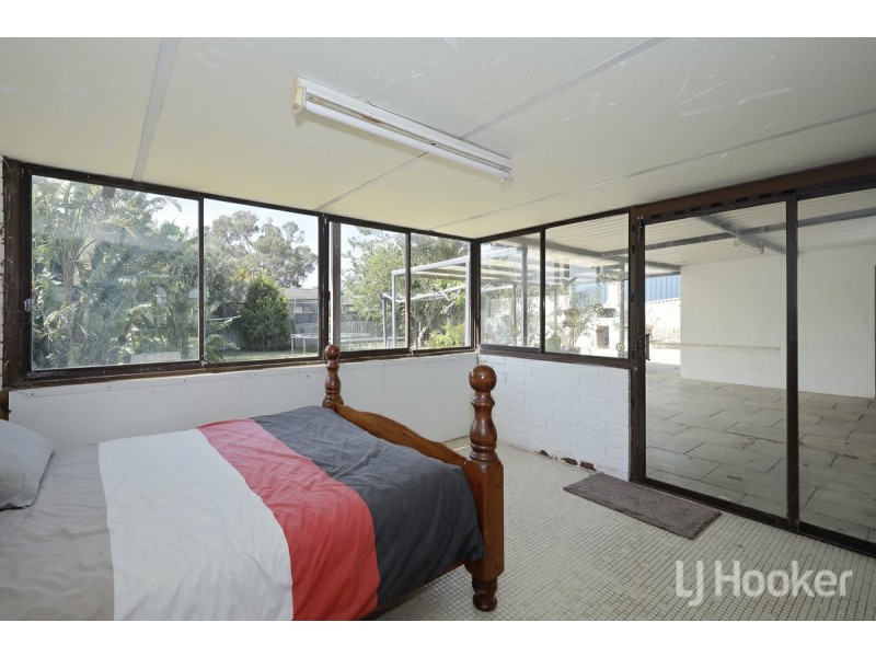 7 Mitchell Place, Two Rocks WA 6037