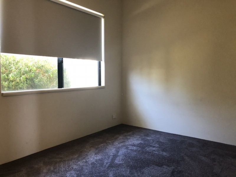 8 Mousehole Crescent, Yanchep WA 6035