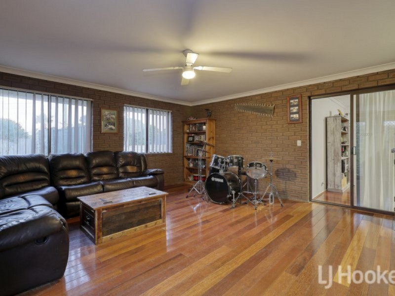 53 St Ives Drive, Yanchep WA 6035