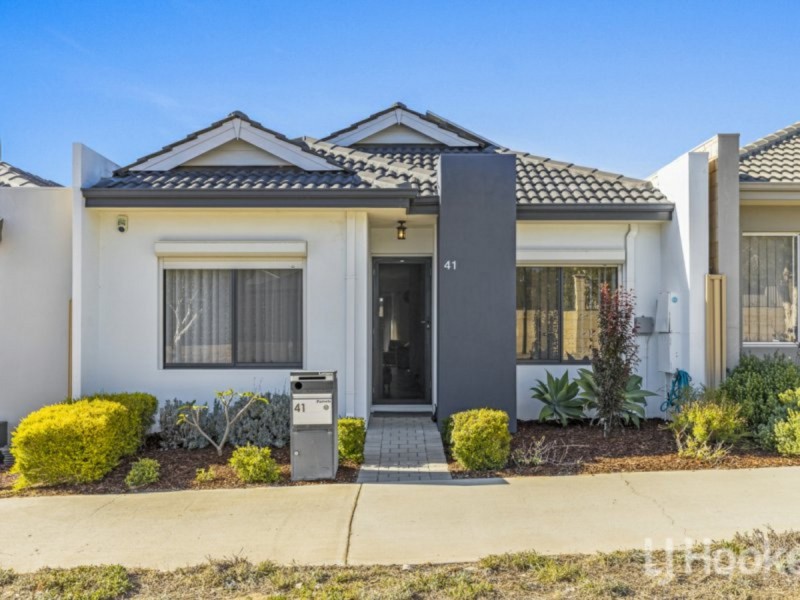 41 Randstone Parade, Butler WA 6036