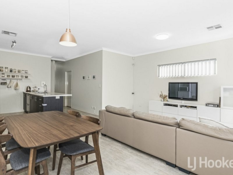 41 Randstone Parade, Butler WA 6036