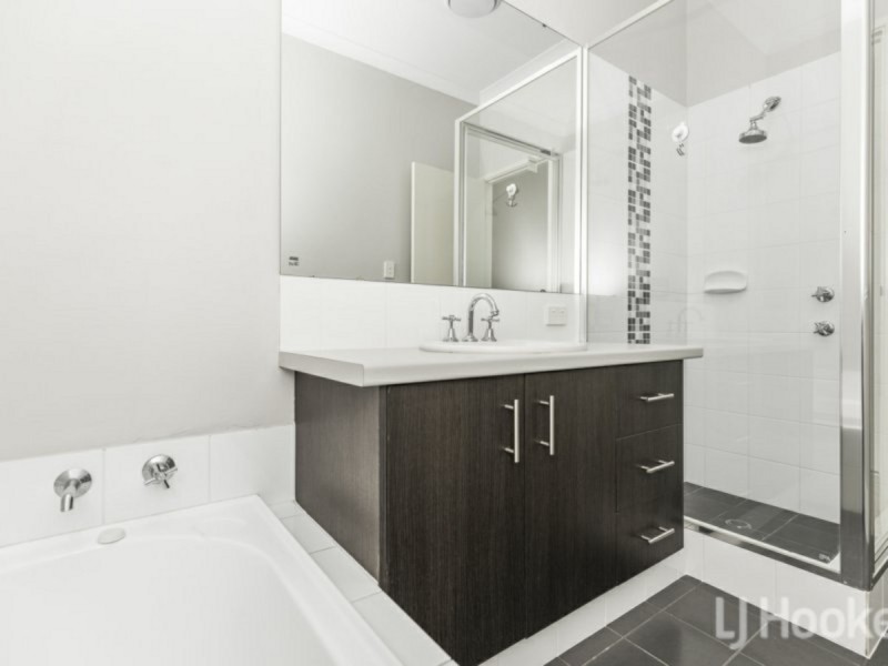 41 Randstone Parade, Butler WA 6036