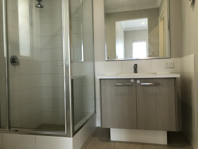 6 Summerhome Parade, Yanchep WA 6035