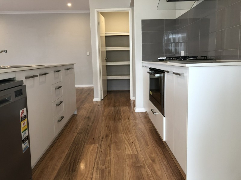 6 Summerhome Parade, Yanchep WA 6035