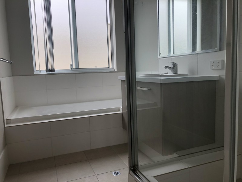 6 Summerhome Parade, Yanchep WA 6035