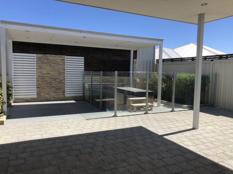 6 Summerhome Parade, Yanchep WA 6035