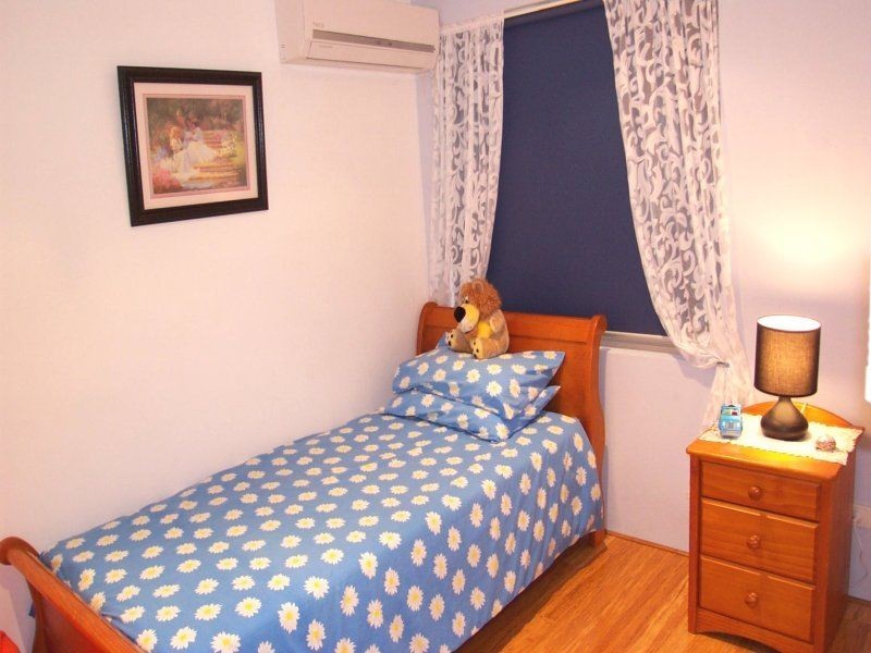 6 Intrepid Court, Yanchep WA 6035