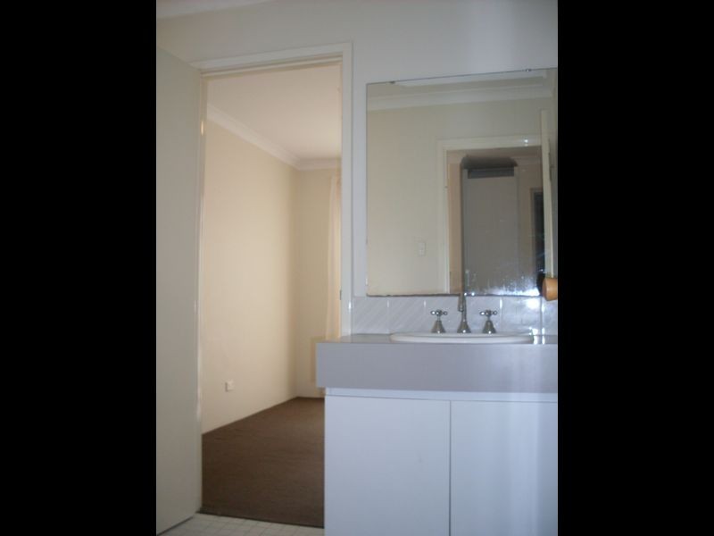 102 Whitfield Drive, Two Rocks WA 6037