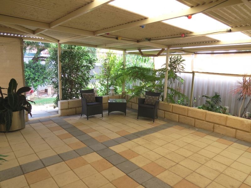 17A Henty Court, Two Rocks WA 6037