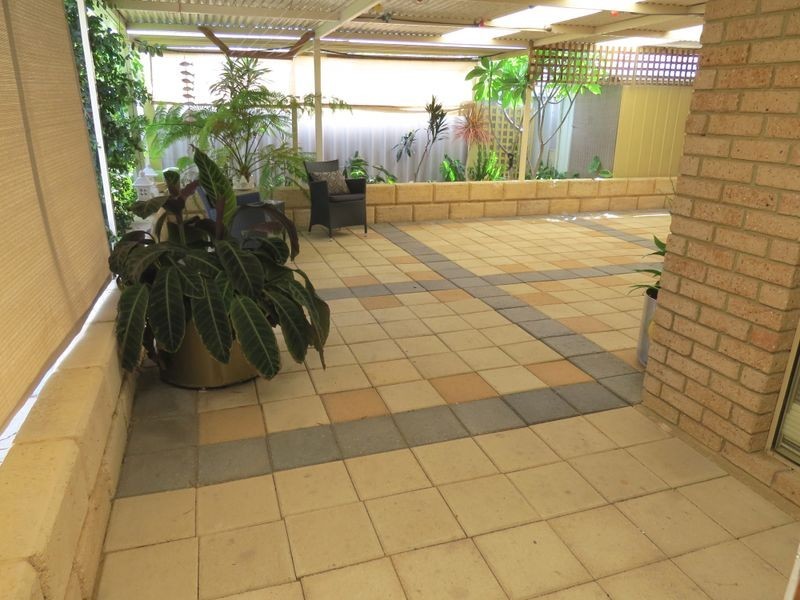 17A Henty Court, Two Rocks WA 6037