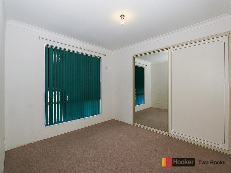 27 Whitfield Drive, Two Rocks WA 6037