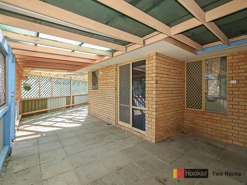 27 Whitfield Drive, Two Rocks WA 6037