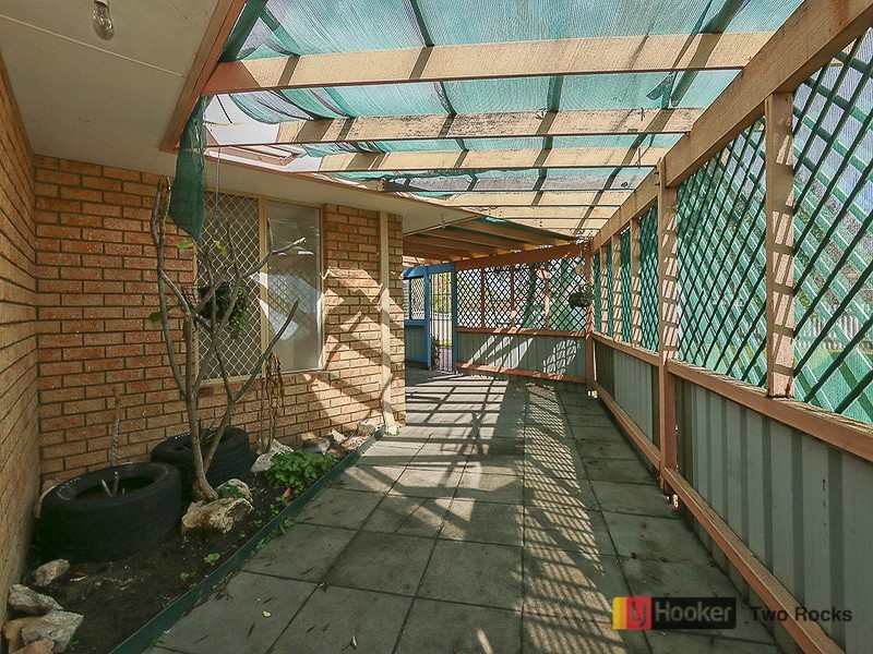 27 Whitfield Drive, Two Rocks WA 6037