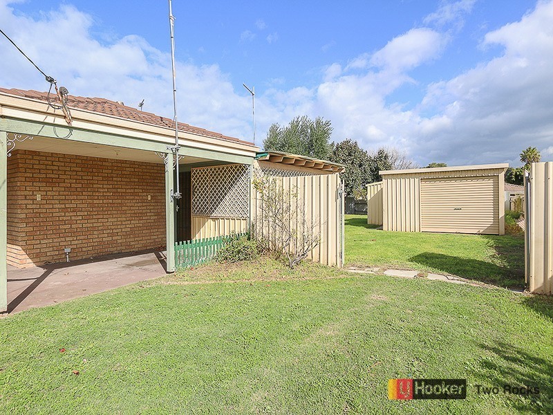27 Whitfield Drive, Two Rocks WA 6037