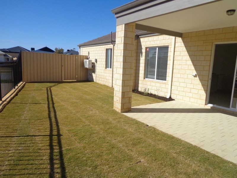1 Newbliss Gardens, Butler WA 6036