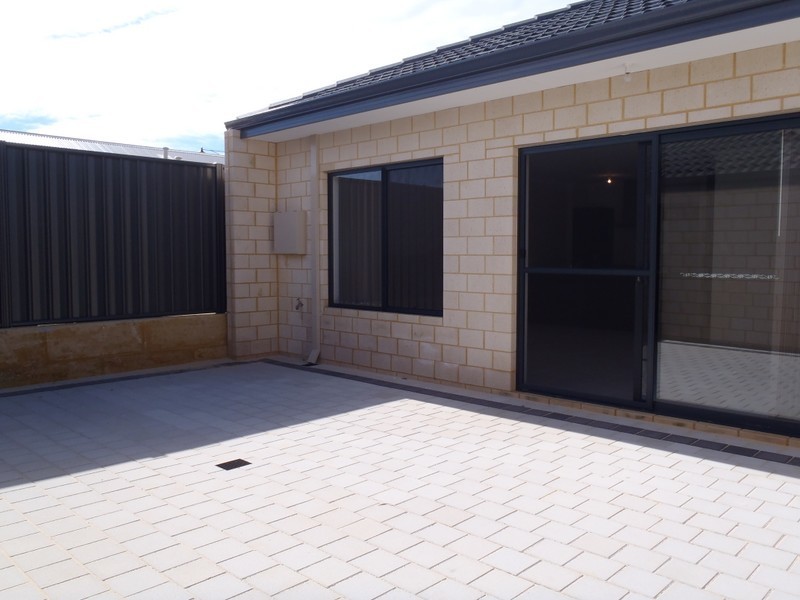 67 Greenside Drive, Yanchep WA 6035