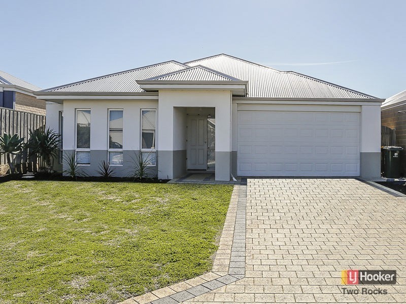 12 Clearview Street, Yanchep WA 6035