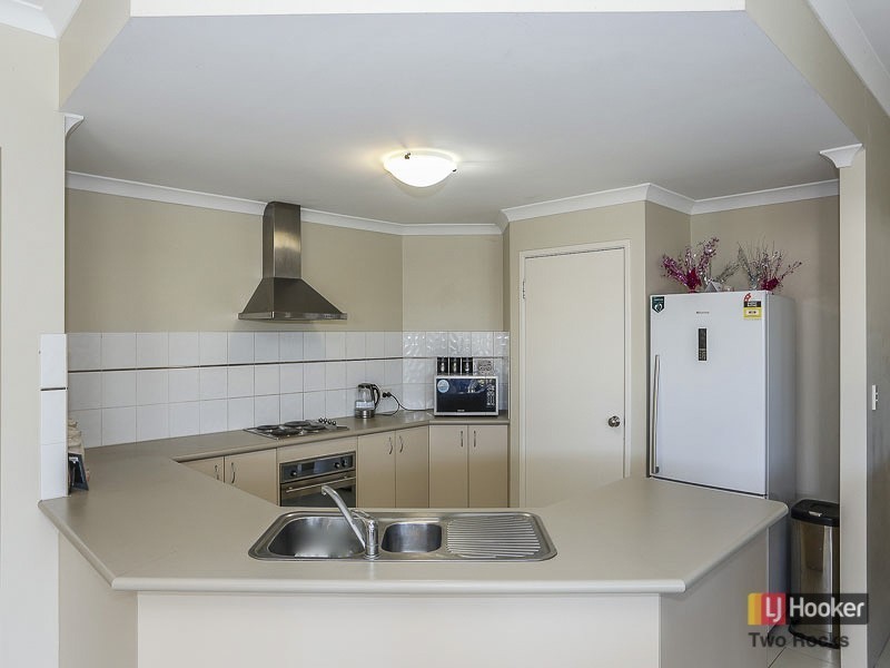 12 Clearview Street, Yanchep WA 6035