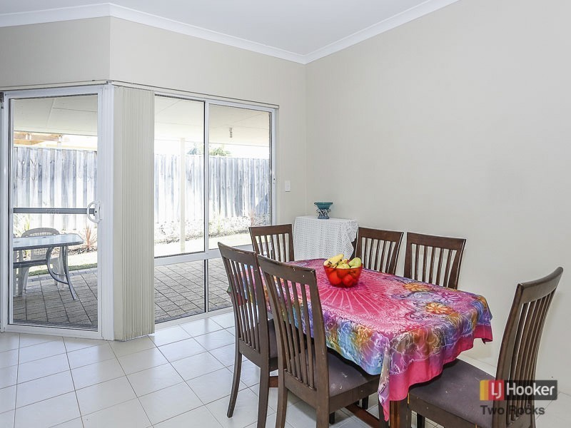 12 Clearview Street, Yanchep WA 6035