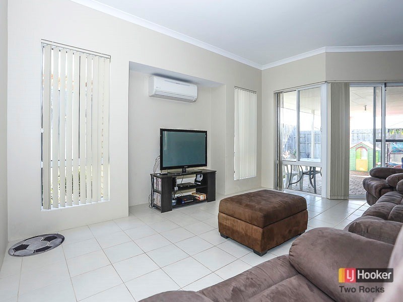 12 Clearview Street, Yanchep WA 6035