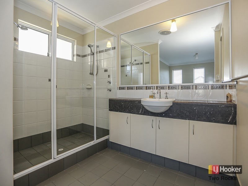 12 Clearview Street, Yanchep WA 6035