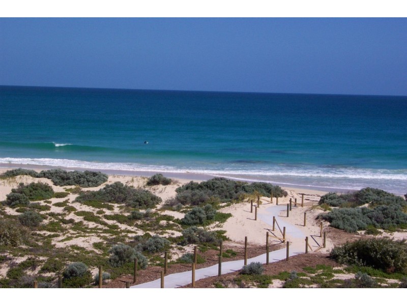 12 Clearview Street, Yanchep WA 6035