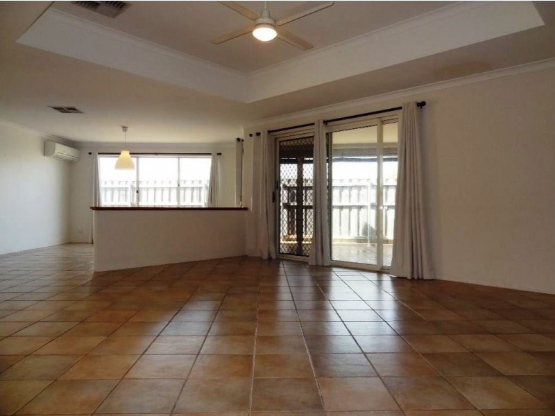 1 Seadrift Street, Yanchep WA 6035