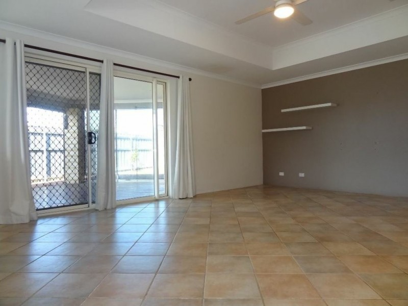 1 Seadrift Street, Yanchep WA 6035