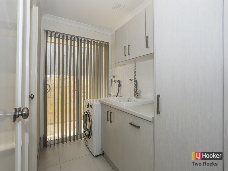 14 Current Street, Yanchep WA 6035