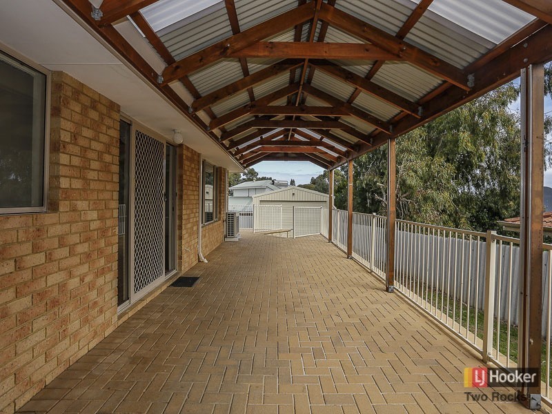 34 Damepattie Drive, Two Rocks WA 6037