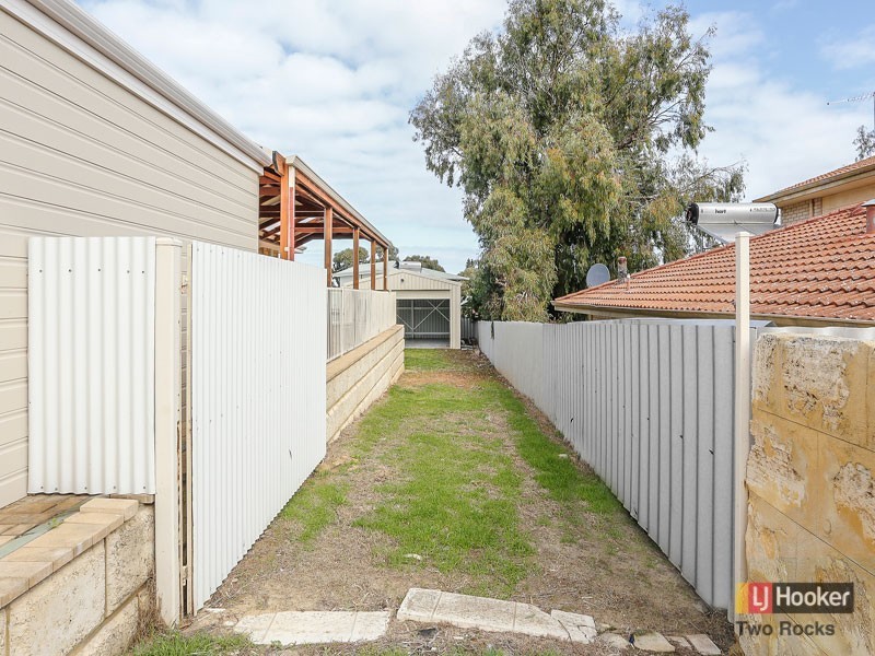 34 Damepattie Drive, Two Rocks WA 6037