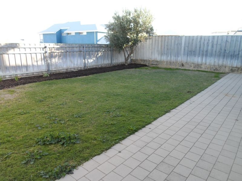 3 Seaside Avenue, Yanchep WA 6035