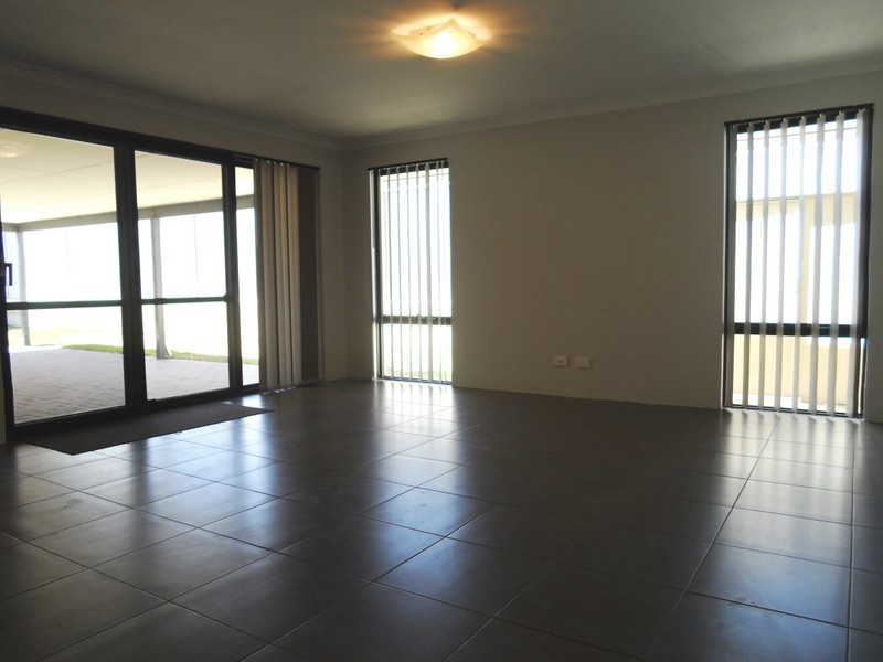 46 Jerrail Street, Yanchep WA 6035