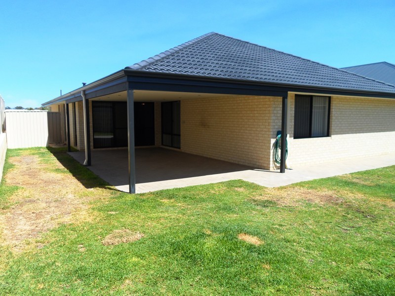 46 Jerrail Street, Yanchep WA 6035