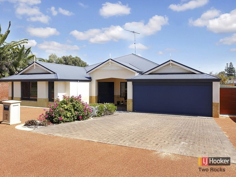 7 Cassilda Way, Two Rocks WA 6037