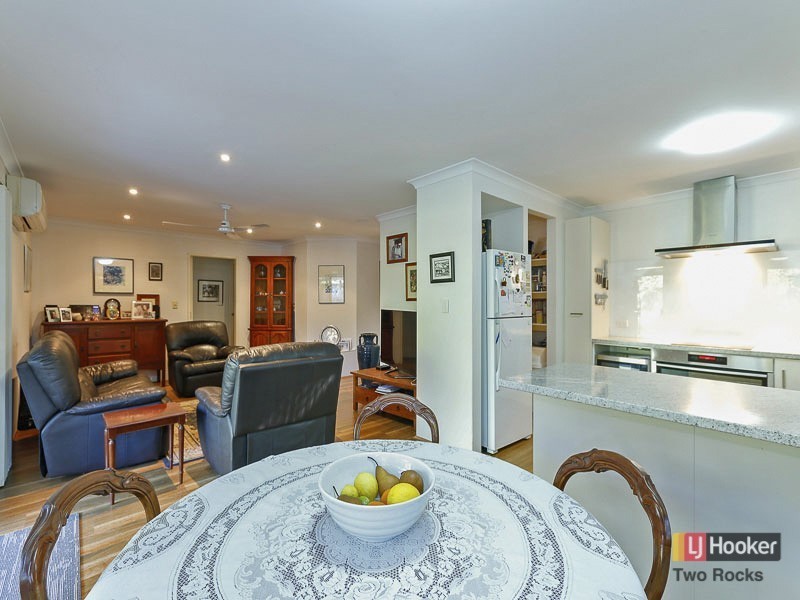 40 Sunningdale Road, Yanchep WA 6035