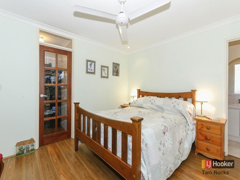 40 Sunningdale Road, Yanchep WA 6035