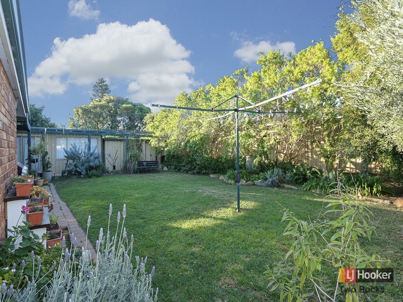 40 Sunningdale Road, Yanchep WA 6035