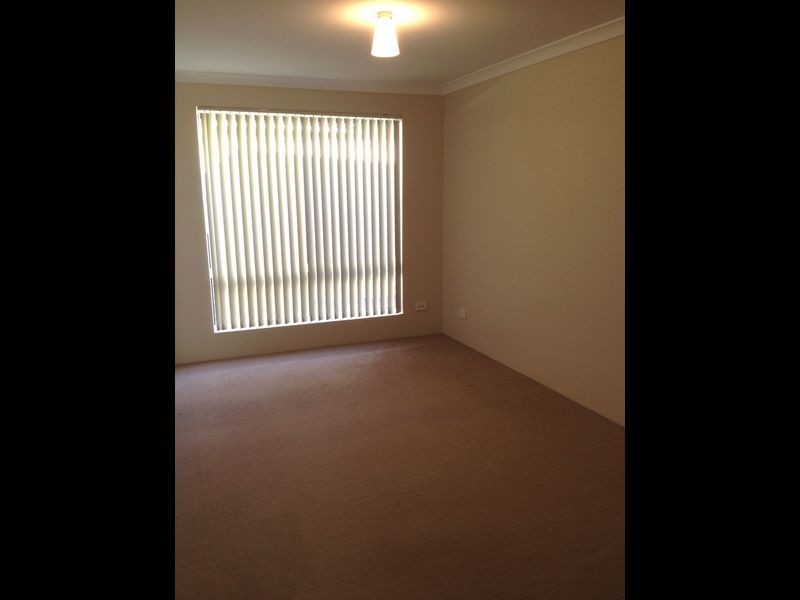 12 Clearview Street, Yanchep WA 6035