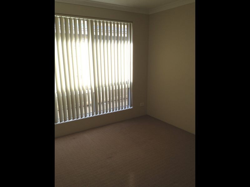 12 Clearview Street, Yanchep WA 6035