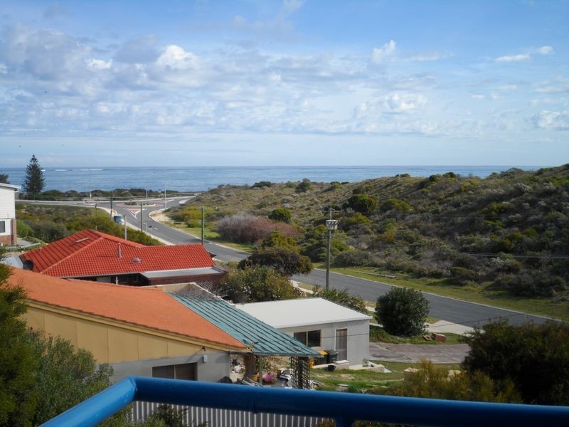 50 Wilkie Avenue, Yanchep WA 6035