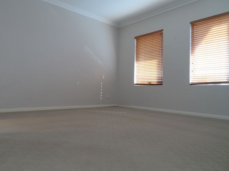 48 Lindsay Beach Boulevard, Yanchep WA 6035