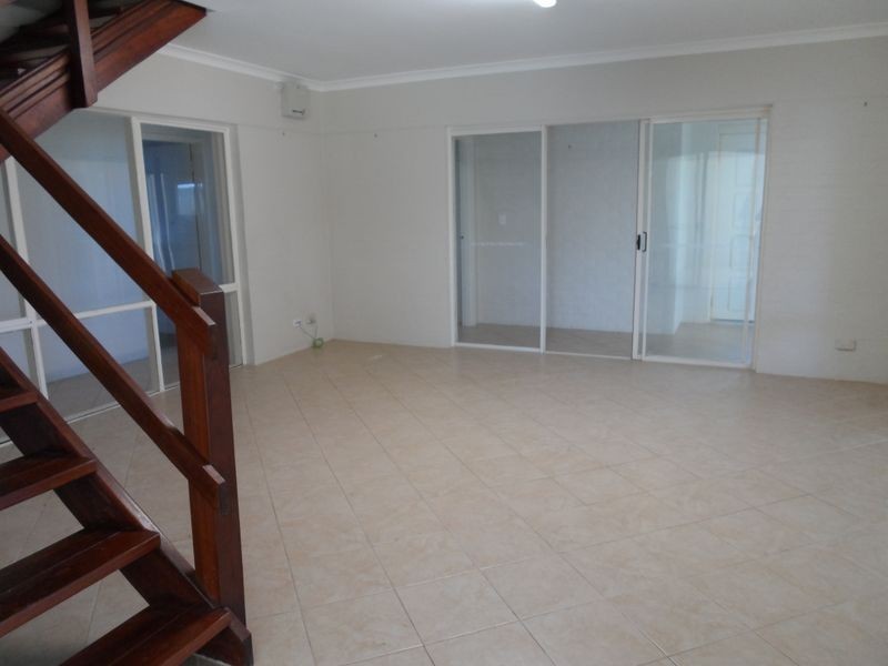 5 Brodia Place, Two Rocks WA 6037