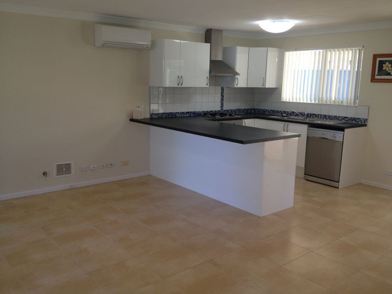 14 Blaxland Avenue, Two Rocks WA 6037