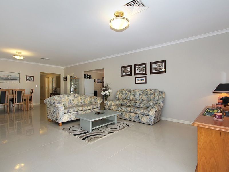 50 Weatherley Drive, Two Rocks WA 6037