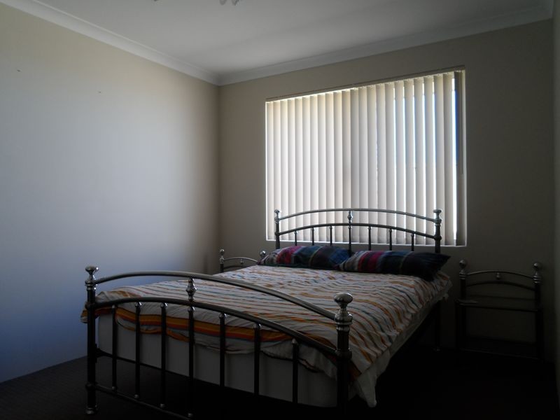 6 Llewellyn Way, Two Rocks WA 6037