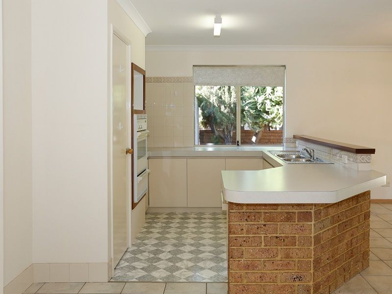 51 Whitfield Drive, Two Rocks WA 6037