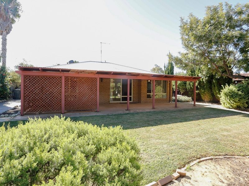 51 Whitfield Drive, Two Rocks WA 6037