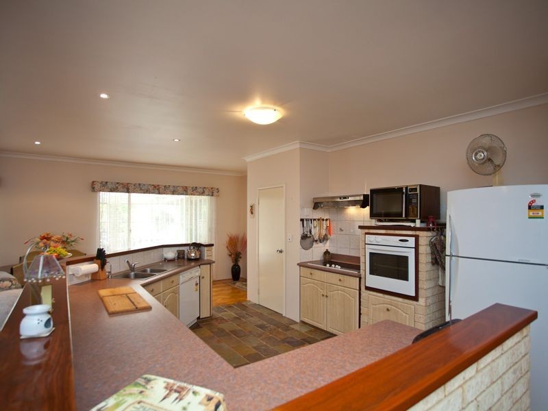 63 Kaiber Avenue, Yanchep WA 6035