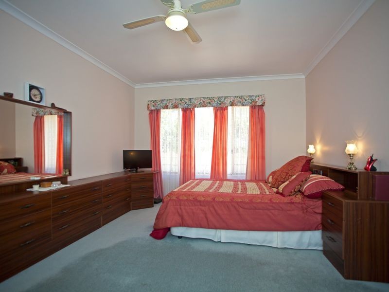 63 Kaiber Avenue, Yanchep WA 6035